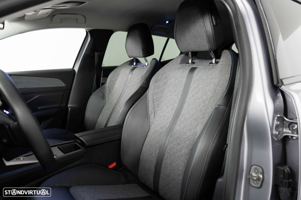 Peugeot 408 1.6 Hybrid Allure Pack e-EAT8 - 9