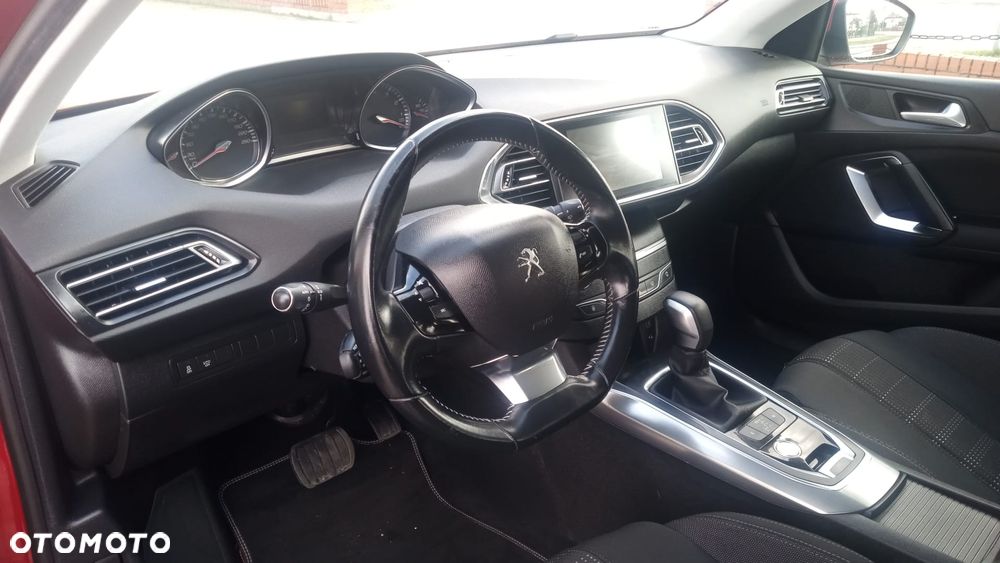 Peugeot 308 PureTech 130 EAT6 Stop & Start Allure - 17