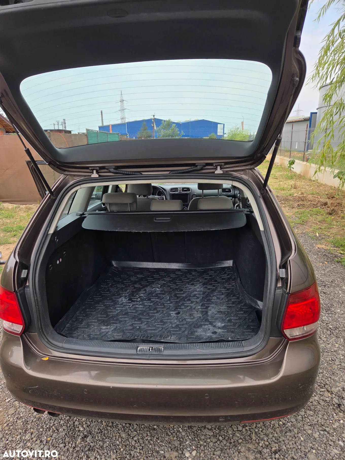 Volkswagen Golf 2.0 TDI DPF Comfortline - 5