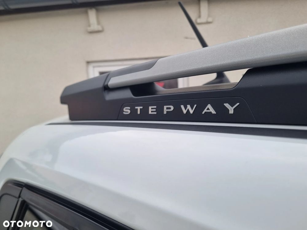 Dacia Sandero Stepway 1.0 TCe Laureate S&S - 18