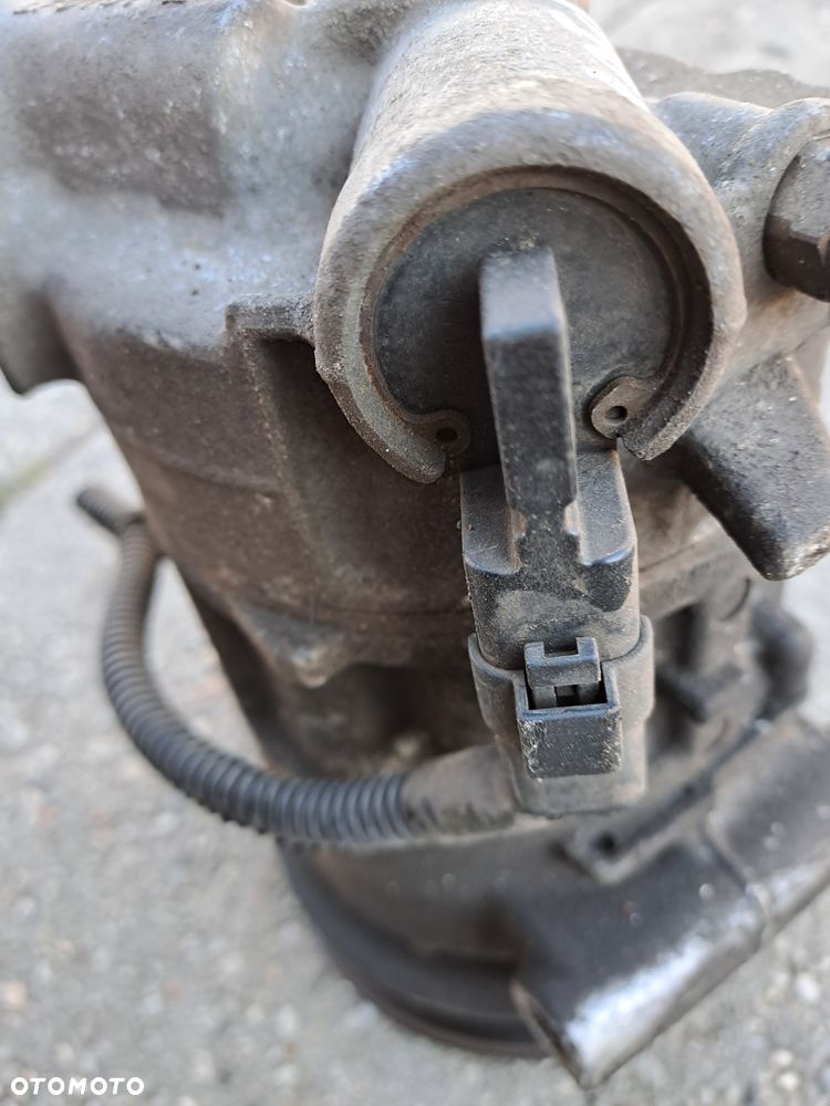 Citroen Peugeot 1.4 VTi kompresor klimatyzacji Denso 447190-8112 - 9