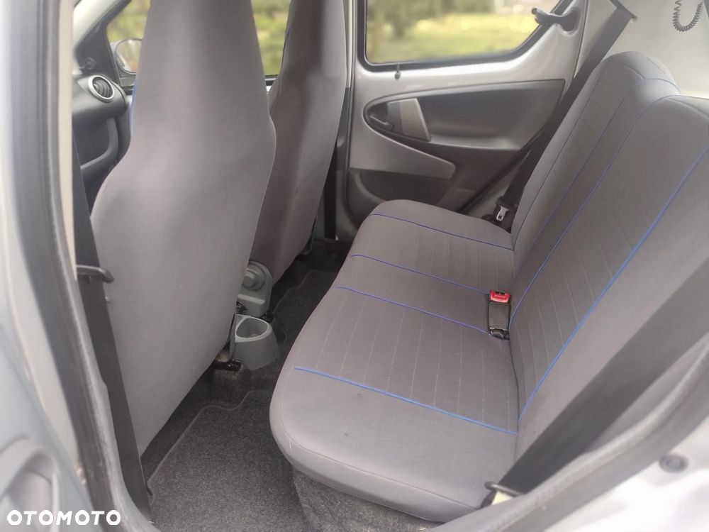 Toyota Aygo 1.0 VVT-i Terra EU5 - 10