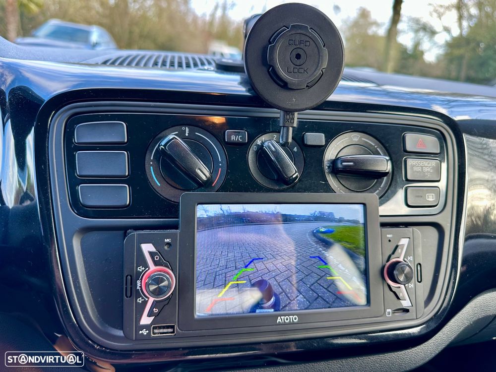 VW Up! BlueMotion high - 14