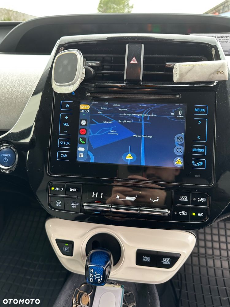 Toyota Prius - 18