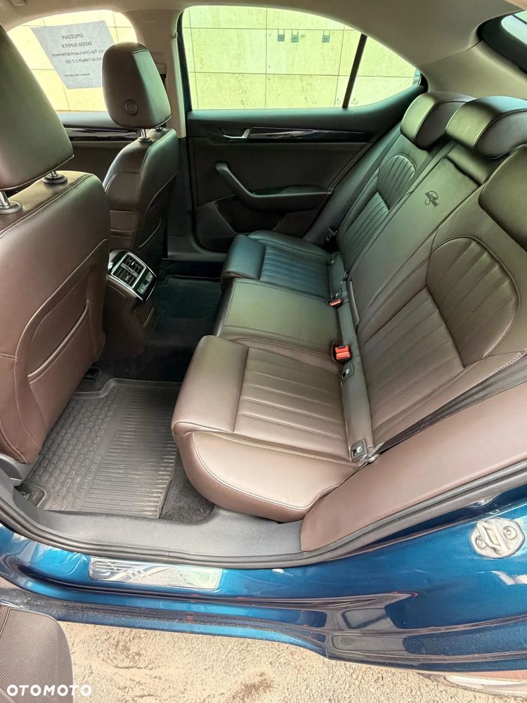 Skoda Superb 2.0 TDI L&K - 5
