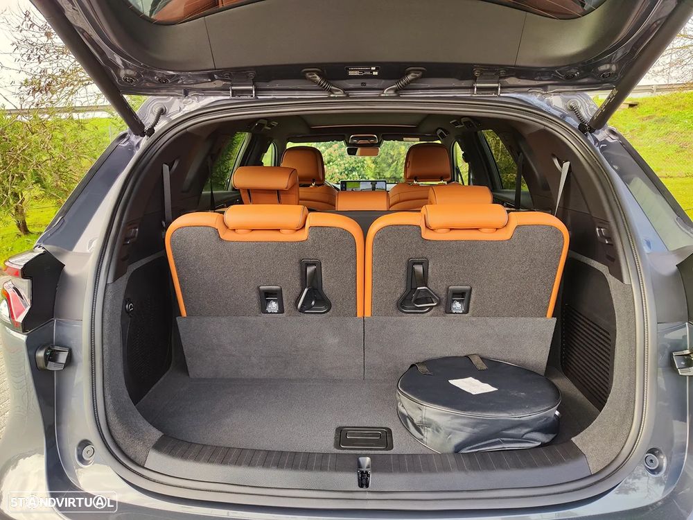 BYD Tang 108.8 kWh AWD Flagship - 10