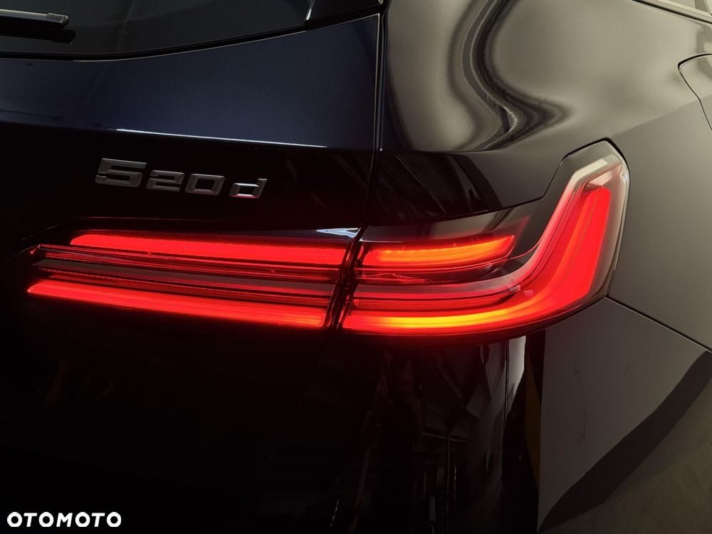 BMW Seria 5 - 10