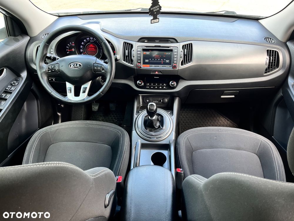 Kia Sportage 1.7 CRDI 2WD ISG Dream-Team Edition - 18