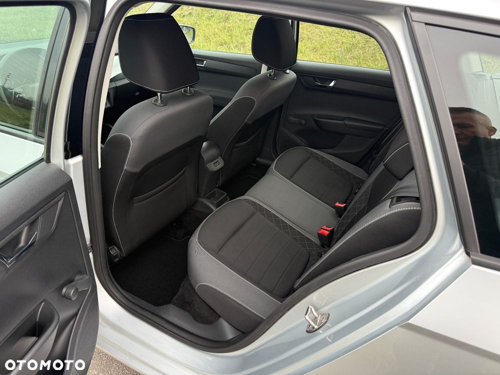 Skoda Fabia 1.0 Ambition - 6