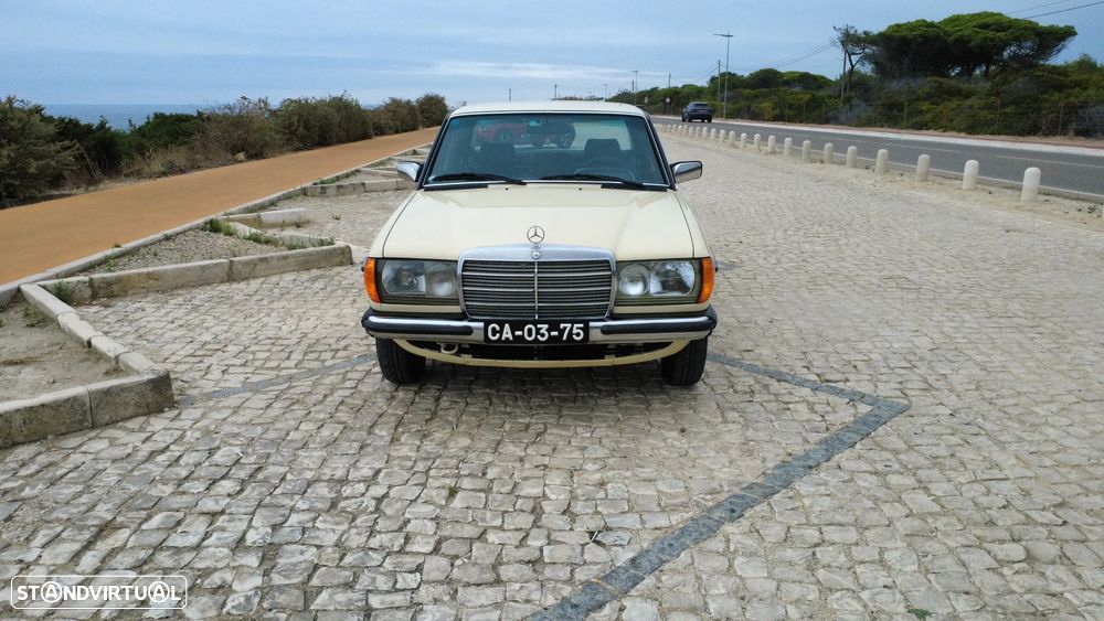 Mercedes-Benz W123 (1976-1986) - 10