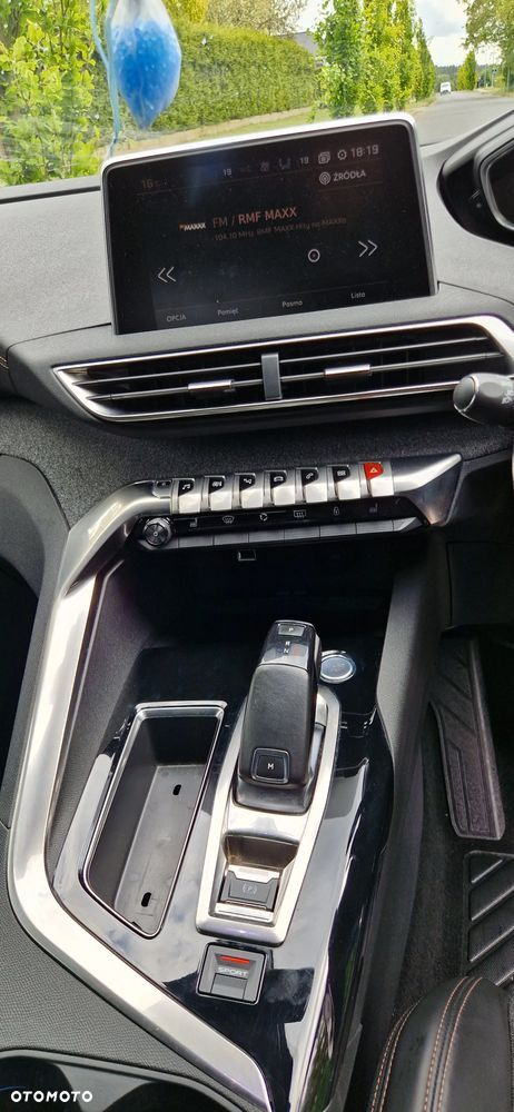 Peugeot 3008 - 18