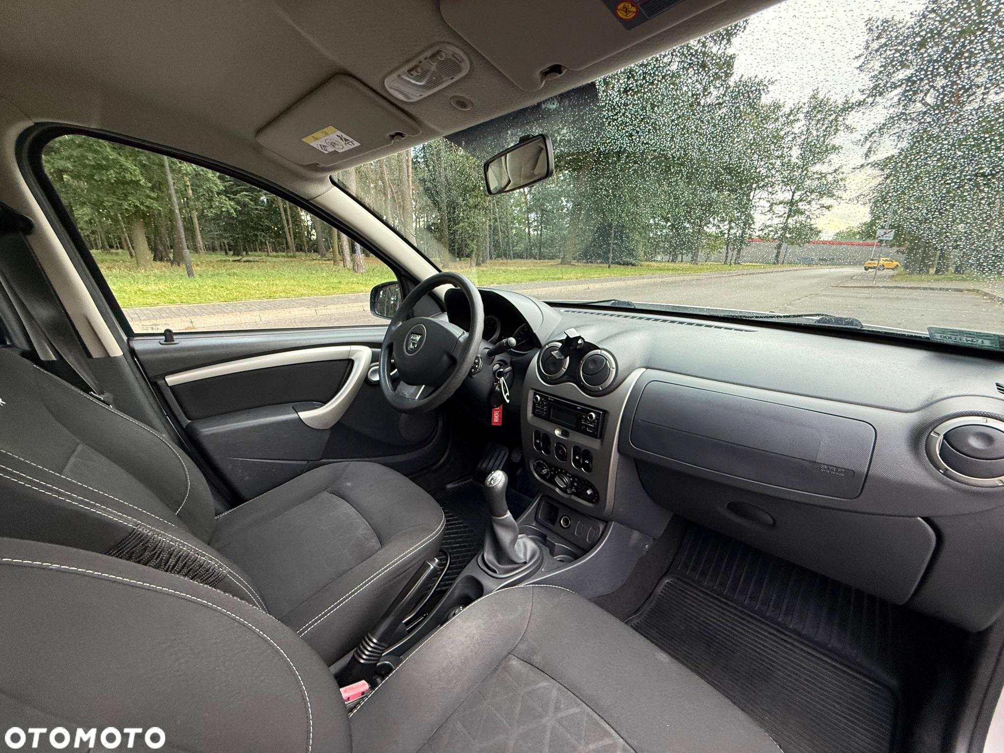Dacia Duster 1.5 dCi Essential - 9