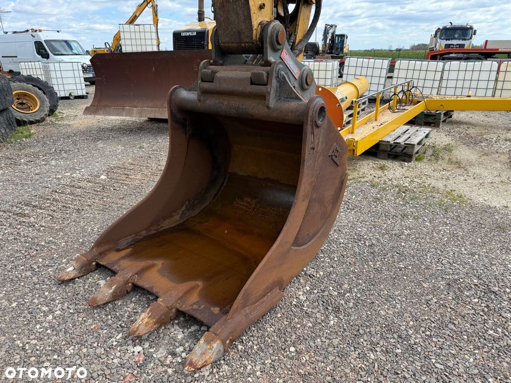 Caterpillar 324 E - 20