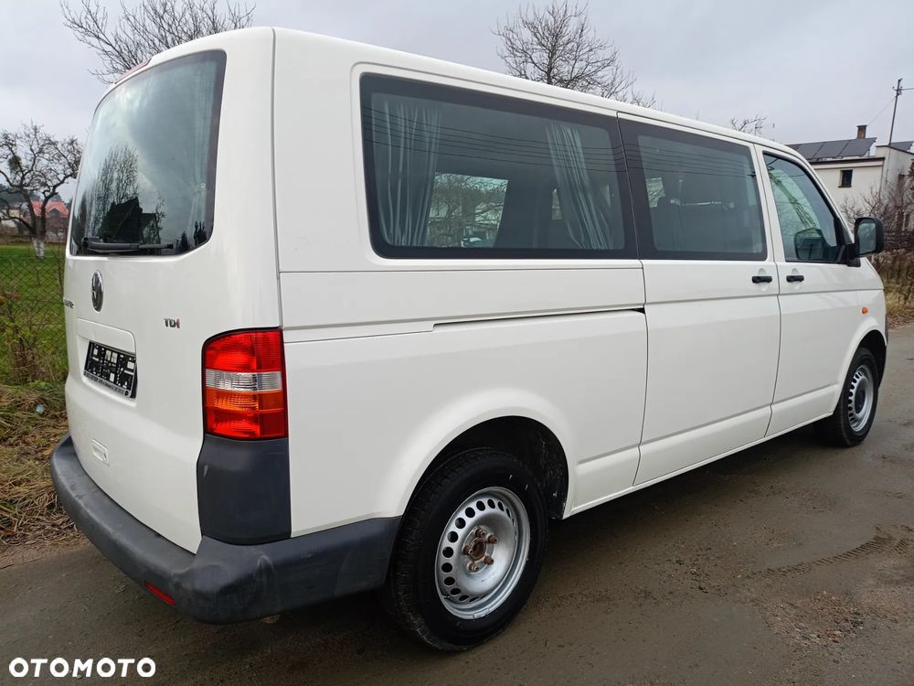 Volkswagen Transporter - 6