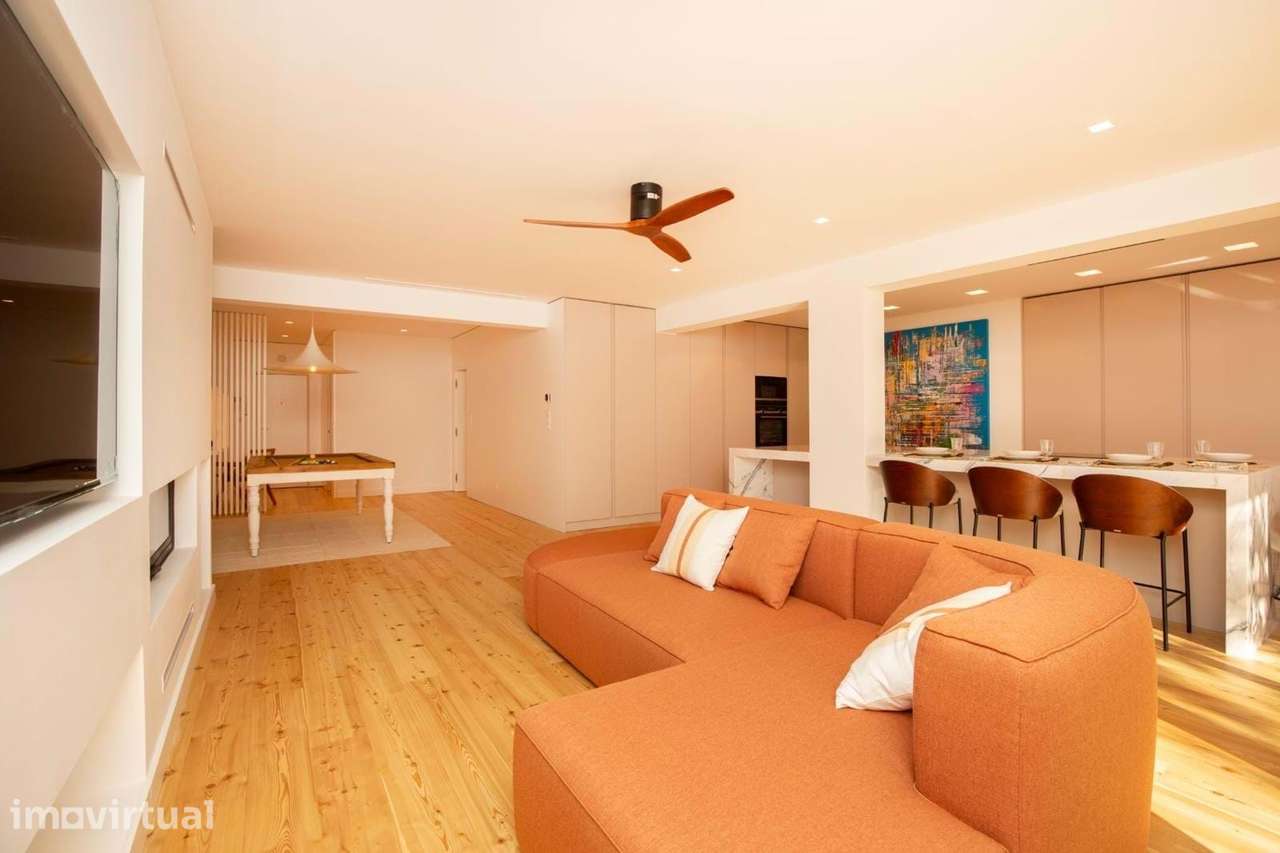 Estoril Prime | T3 Renovado de 205m² com Piscina, Garagem e Porteiro j - Grande imagem: 5/57