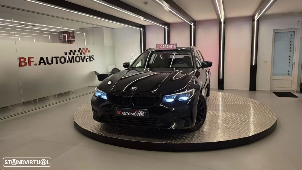 BMW 318 d Touring Auto - 11