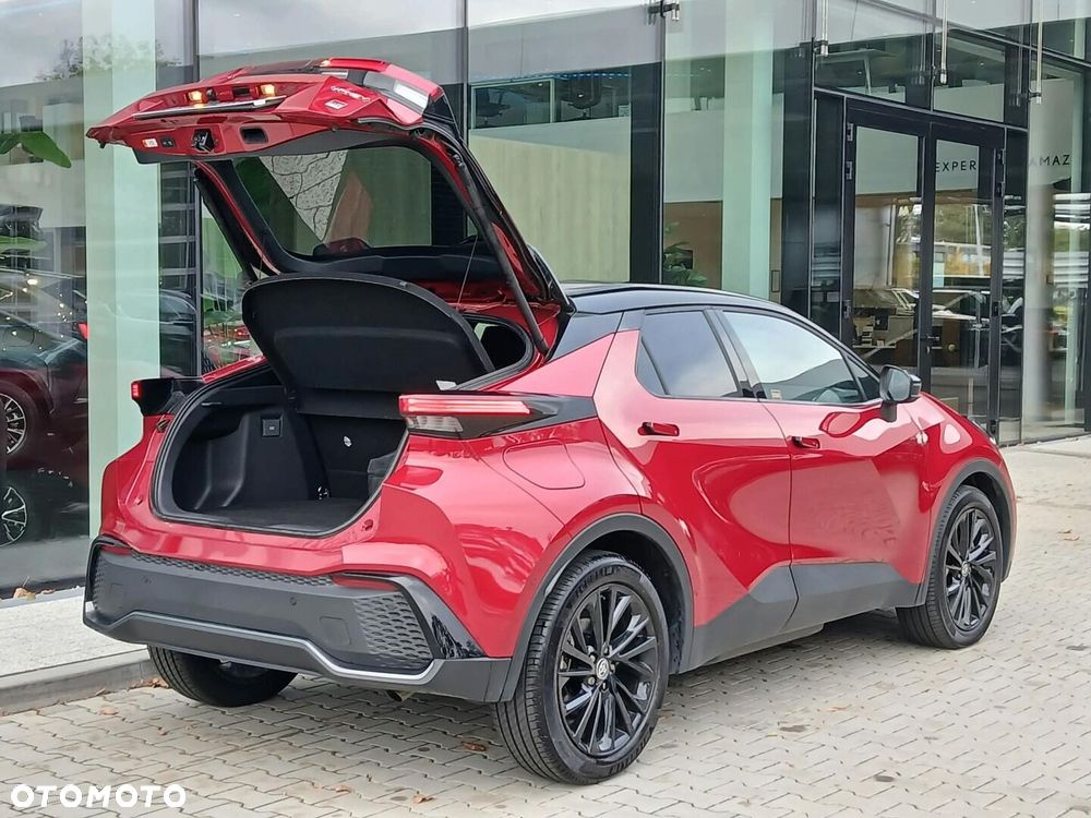 Toyota C-HR 2.0 PHEV Dynamic Force GR Sport - 37