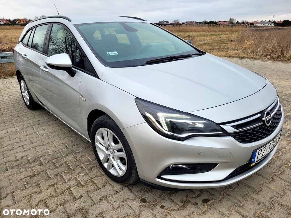 Opel Astra 1.6 CDTI Enjoy S&S - 2