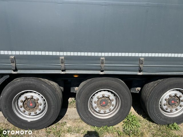 Kögel SN24 - 4