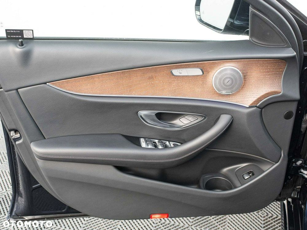 Mercedes-Benz Klasa E 220 d Avantgarde - 13