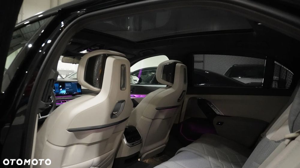 BMW Seria 7 740d xDrive - 10