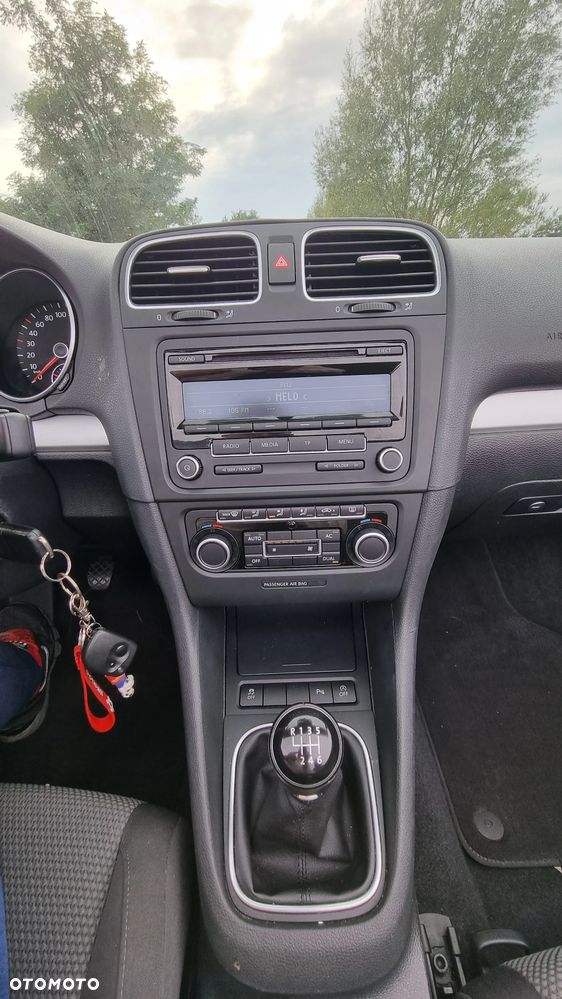 Volkswagen Golf - 30