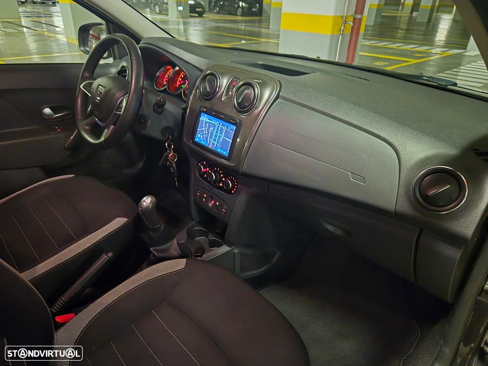 Dacia Logan MCV 0.9 TCe Stepway - 34