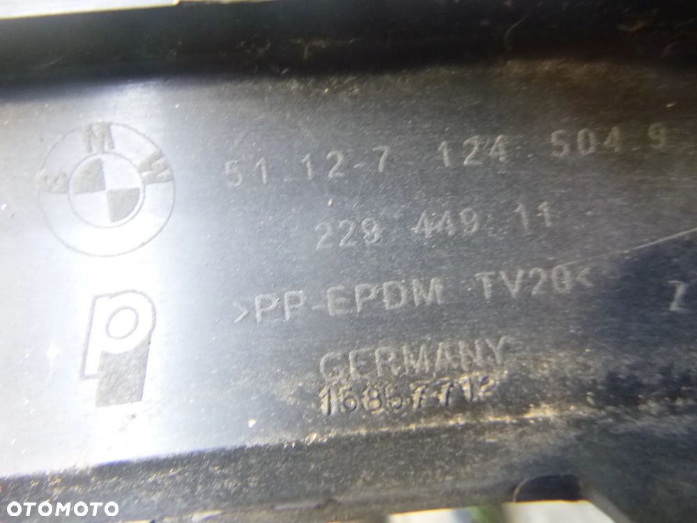 Dokładka Listwa Zderzaka Tył Tylna BMW 1 E81 E87 04-11 511271245049 - 5