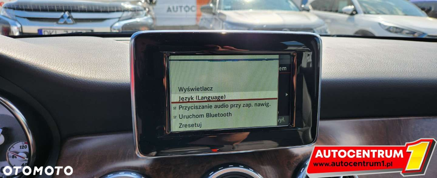 Mercedes-Benz GLA - 35