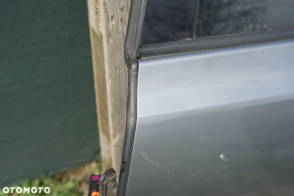 Drzwi tył tylne lewe VW Golf VI 5d HB - 2