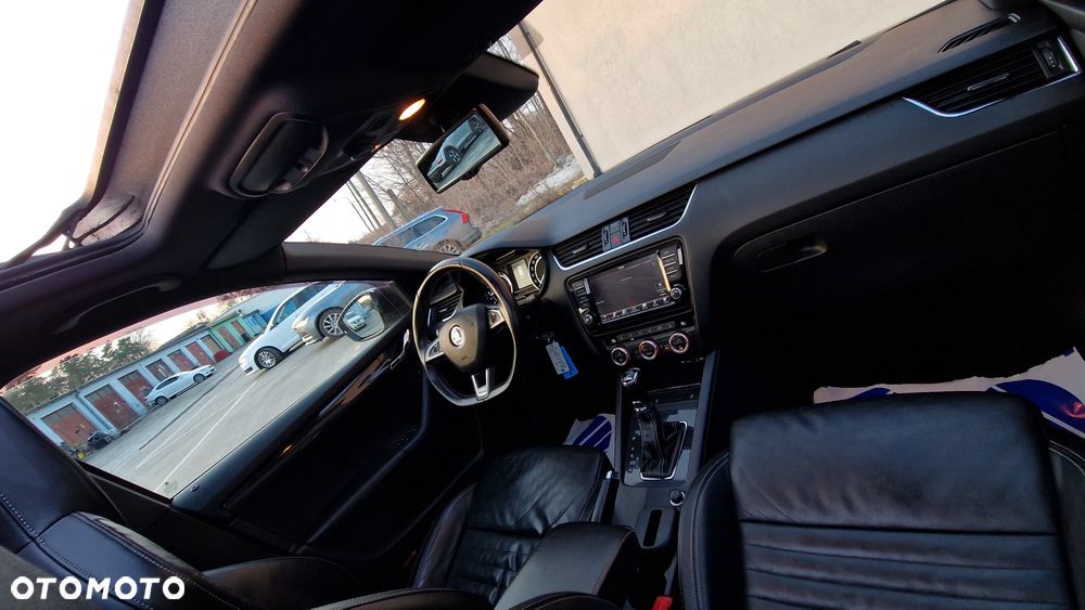 Skoda Octavia 2.0 TDI (Green tec) DSG RS - 24
