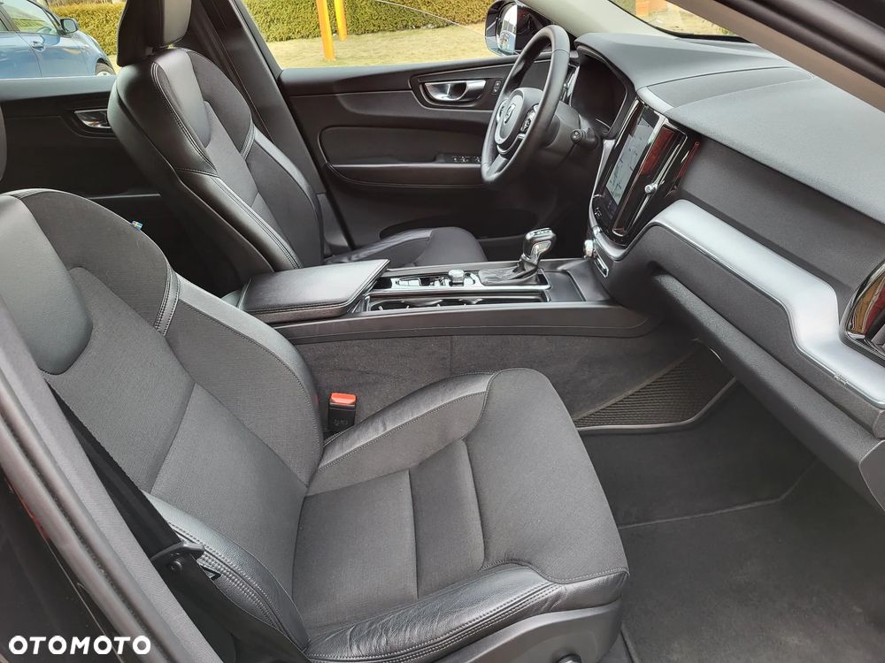 Volvo XC 60 - 26