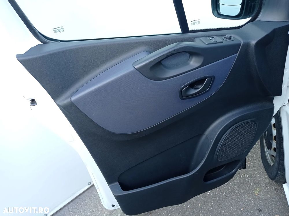 Opel Vivaro 1.6 TwinTurbo CDTI L1H1 2.9 t Start/Stop - 18