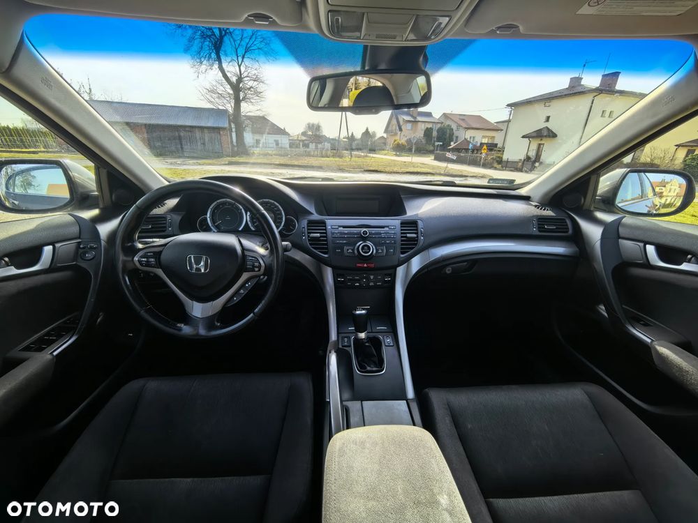 Honda Accord 2.2d Elegance - 12