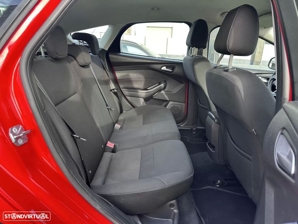 Ford Focus 1.5 TDCi Titanium ECOnetic - 42