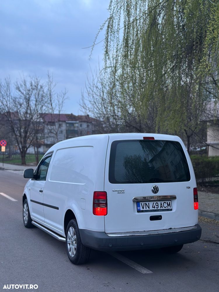 Volkswagen Caddy maxi - 3