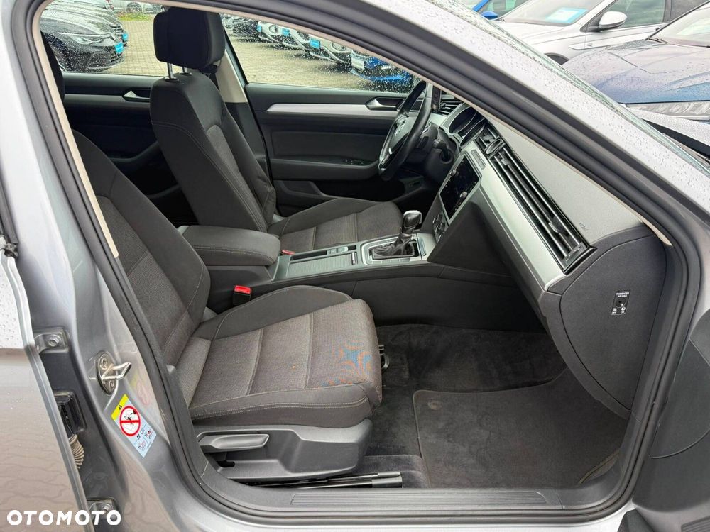 Volkswagen Passat 1.5 TSI EVO Comfortline DSG - 15
