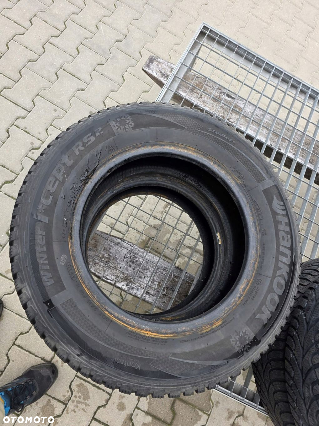 OPONY ZIMOWE HANKOOK Winter icept RS2 W452 185/70 R14 - 2