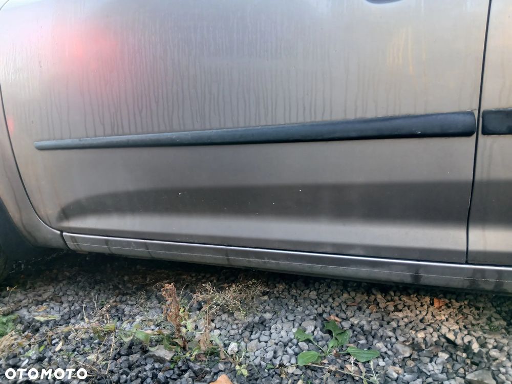 Drzwi Kierowcy Kia Ceed 1 - 2