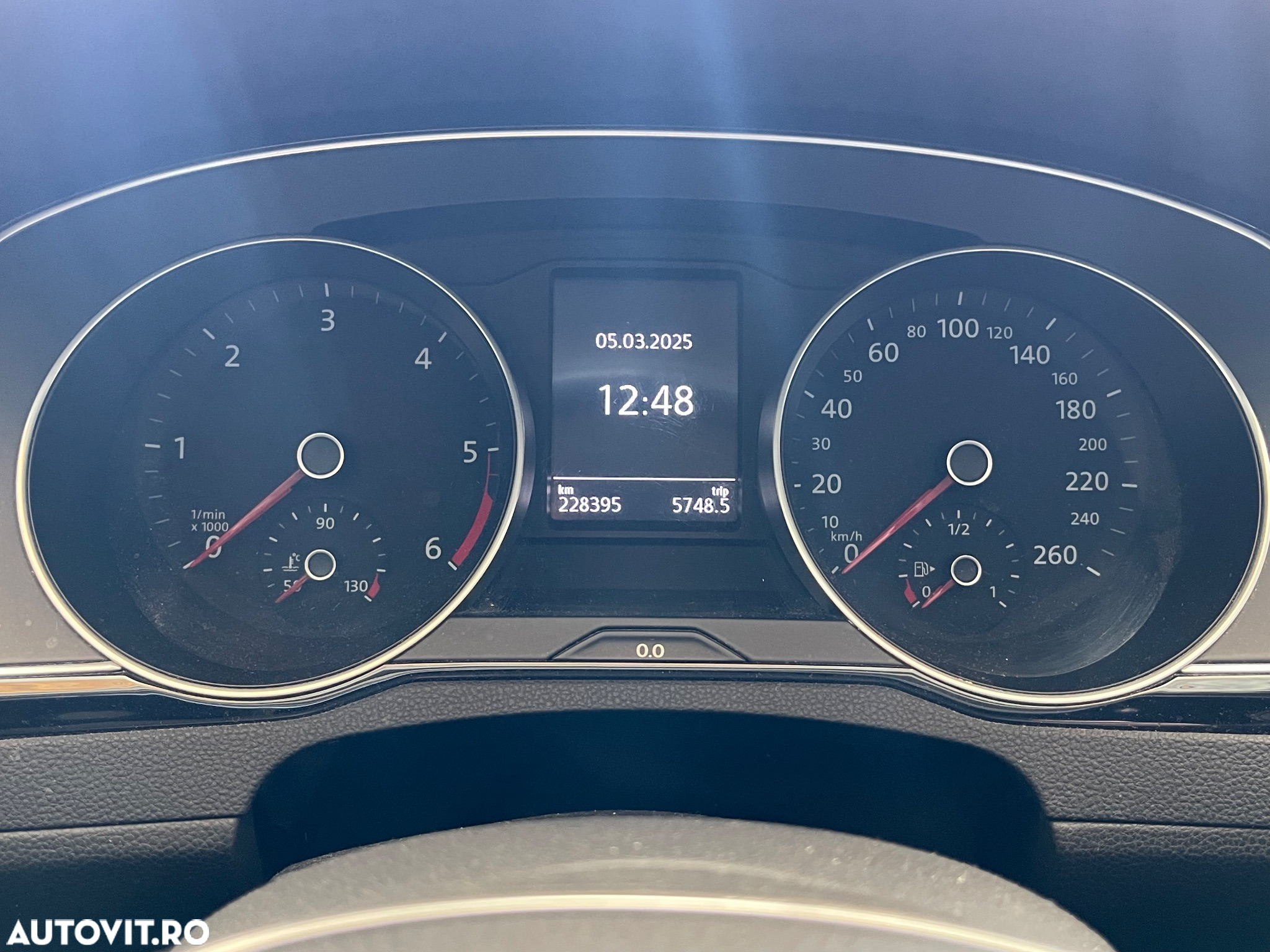 Volkswagen Passat Variant 2.0 TDI DSG Comfortline - 9