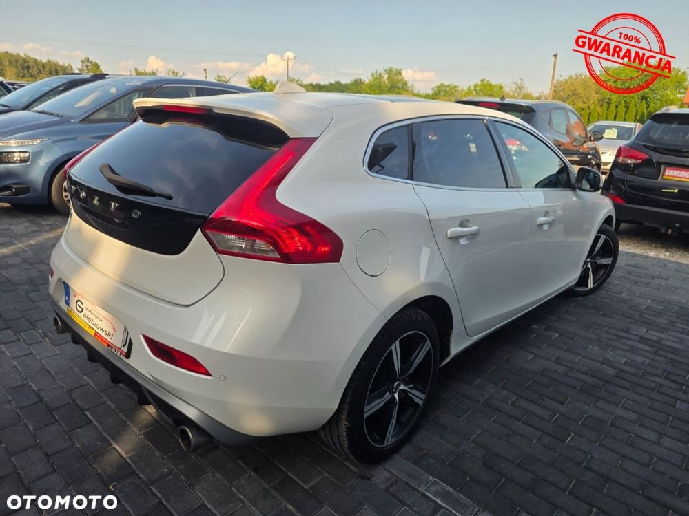 Volvo V40 - 12