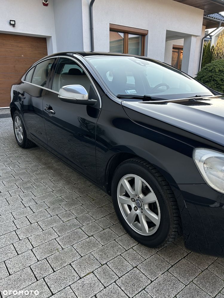 Volvo S60 - 2