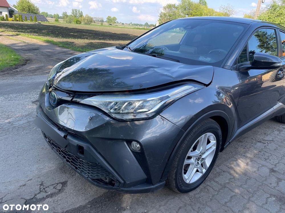 Toyota C-HR 1.8 Hybrid Neon Lime powered by JBL - 30