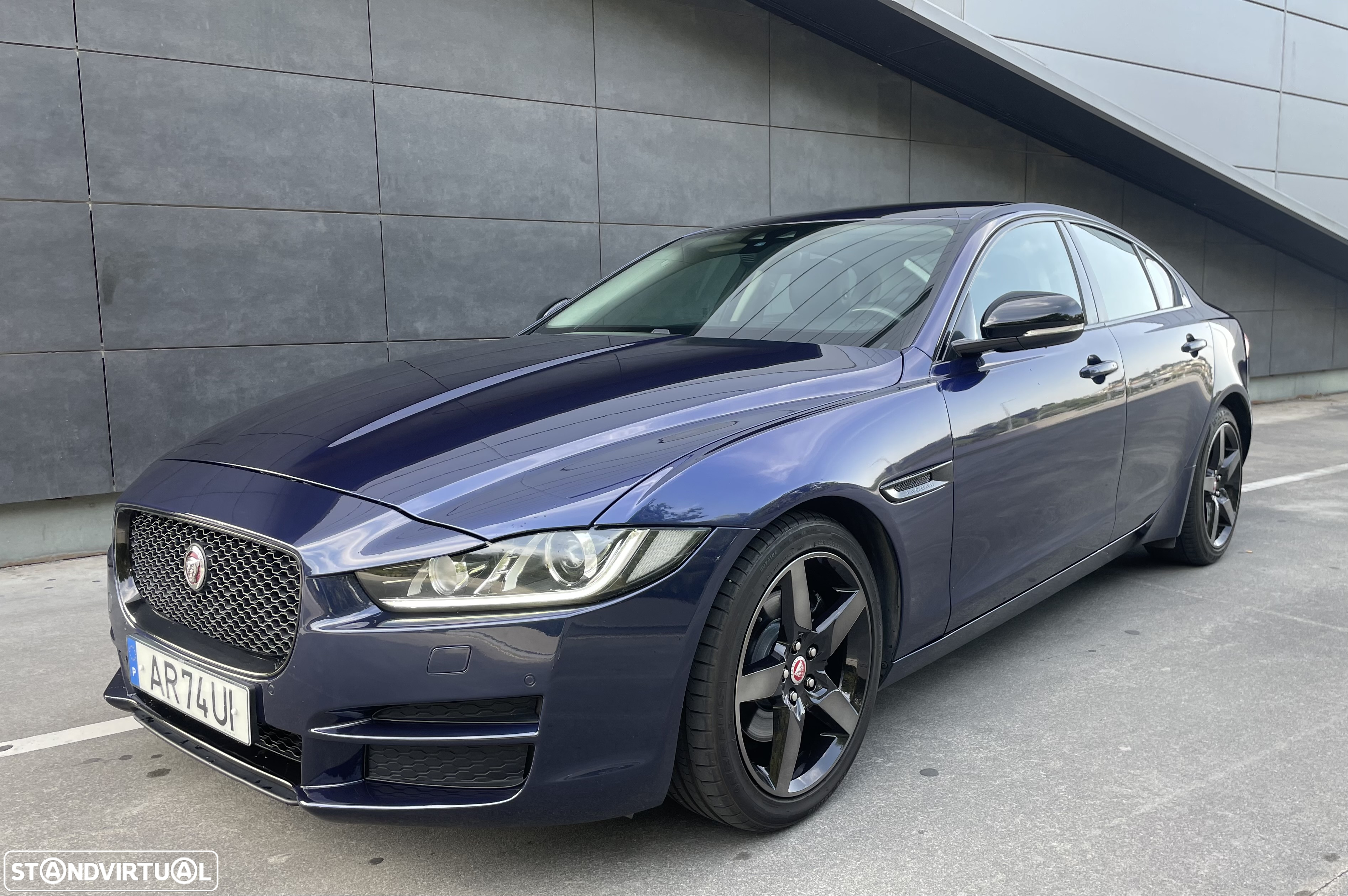 Jaguar XE E-Performance Aut. Pure - 12