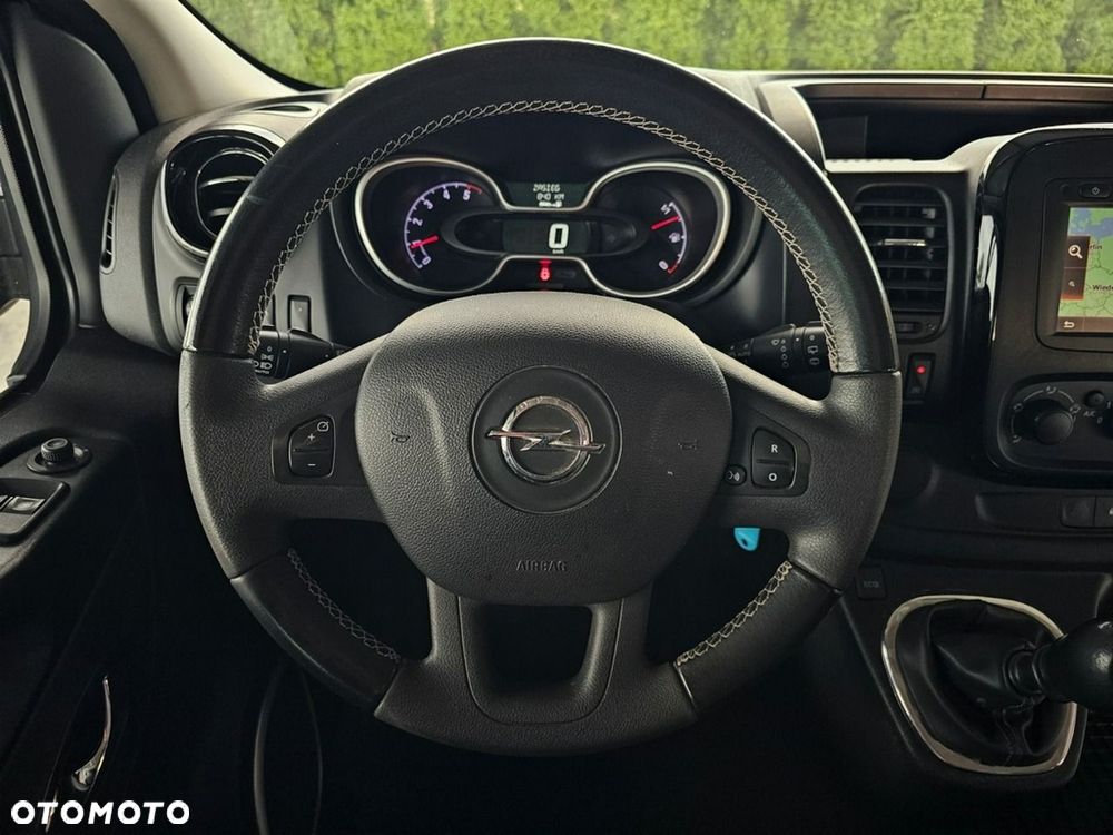 Opel Vivaro - 16