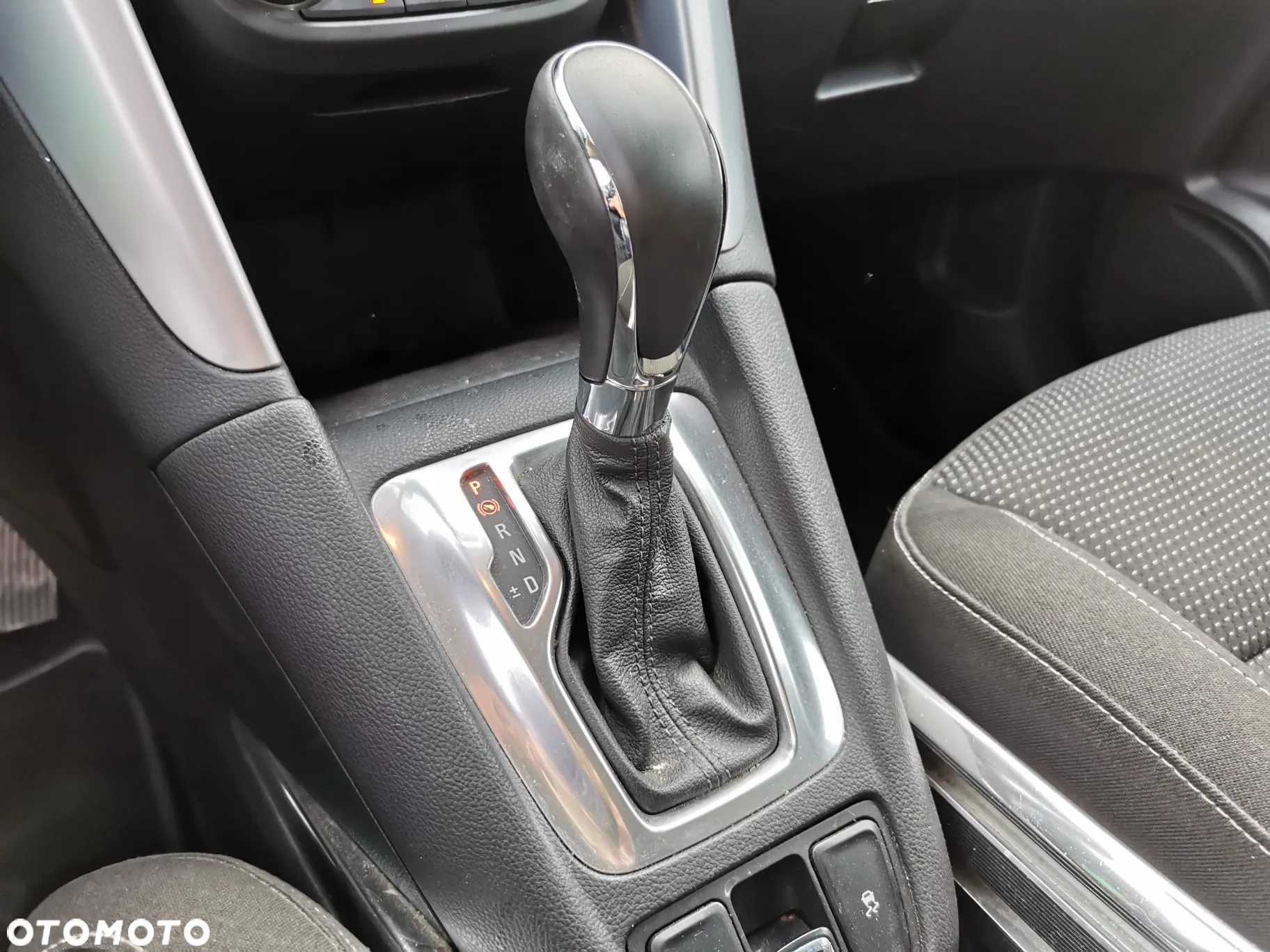 Opel Zafira 1.6 T SIDI Cosmo - 9
