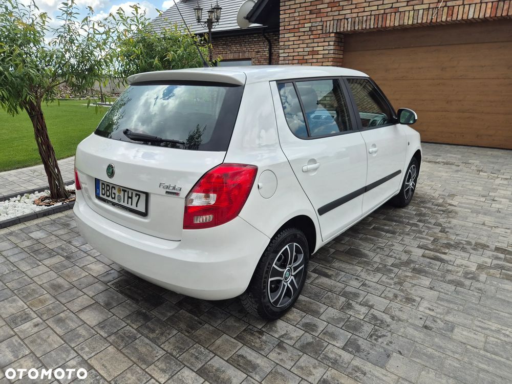 Skoda Fabia - 4