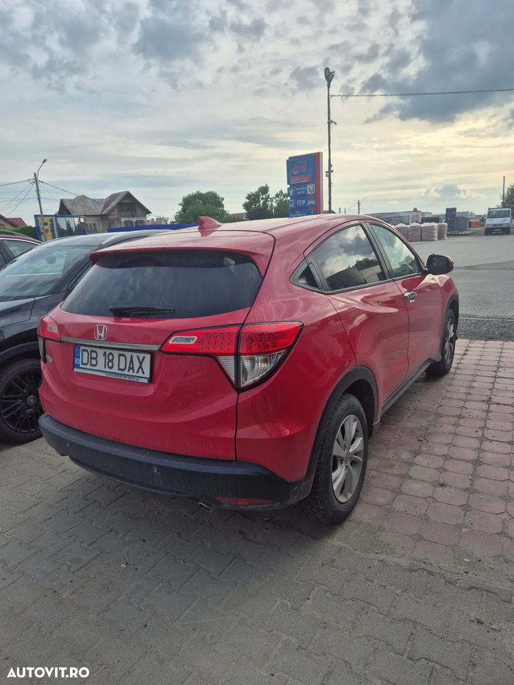 Honda HR-V 1.5 i-VTEC 4x2 CVT Executive - 2
