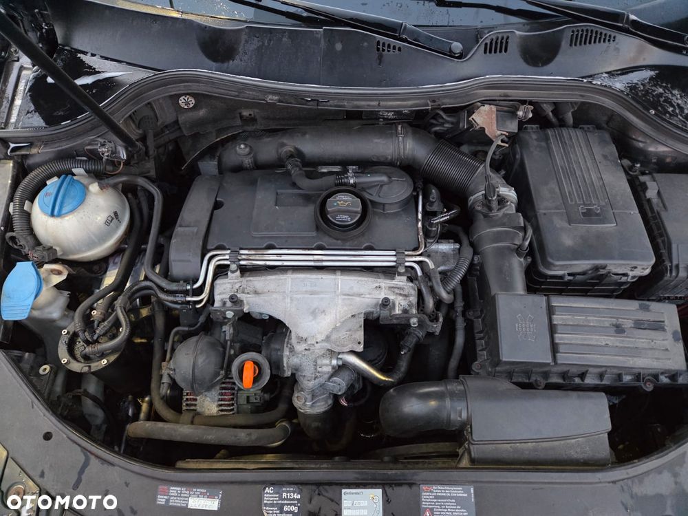 Volkswagen Passat 2.0 TDI DPF Individual Chrom - 13