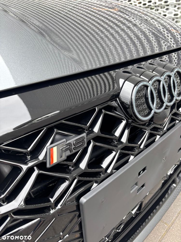 Audi RS3 Limousine - 8